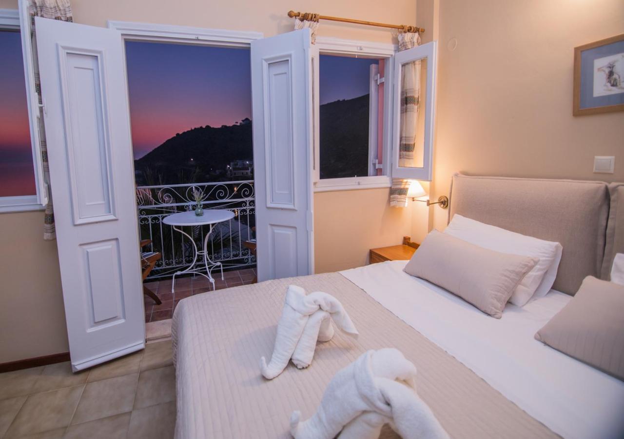 Niriides Hotel Apartments Symi Exterior photo