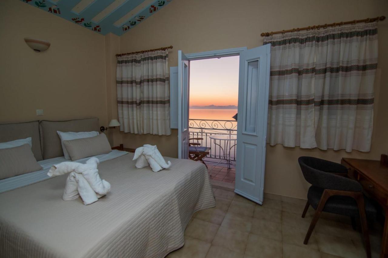 Niriides Hotel Apartments Symi Exterior photo
